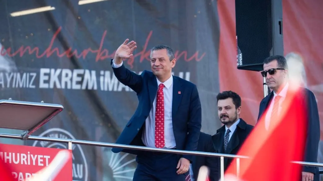 “Yürekten destekliyorum” mesajı verdi