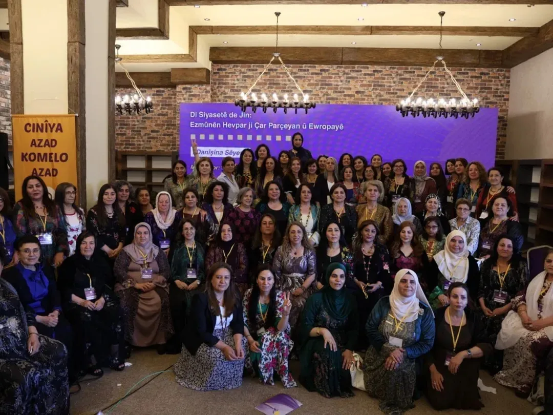 Jin-Jiyan-Azadî_KonferansaJinênParlamenterênKurd-__KurdishWomenParliamentariansConference-__کۆنفرانس