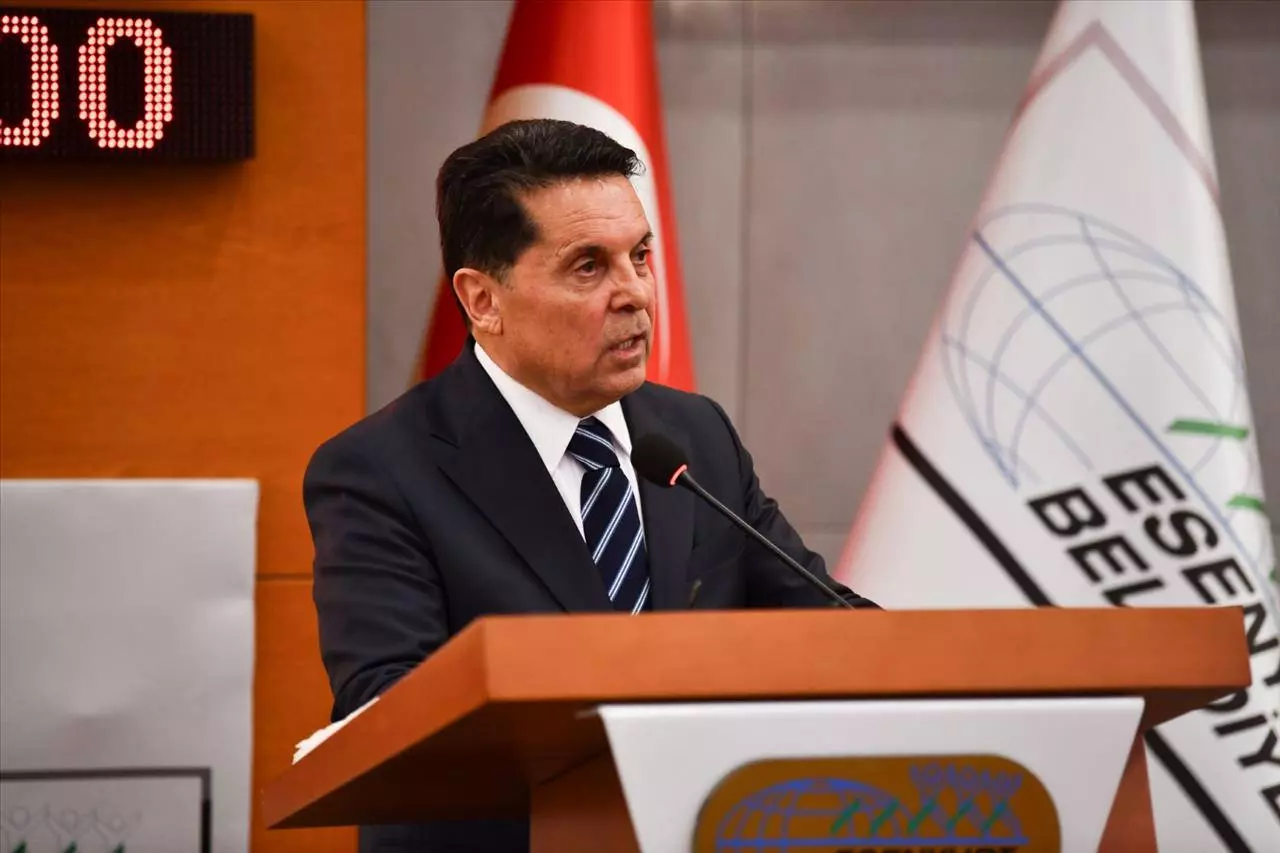 İdare Mahkemesi’nden Özer kararı