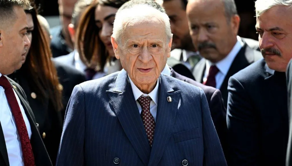 devlet-bahceli-den-yeni-bir-milli-kimlik-vurgusu-o-vakit-hizla-yaklasmaktadir-1