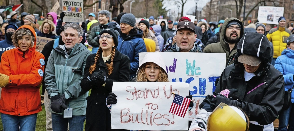 Harvard Üniversitesi-Trump çekişmesi