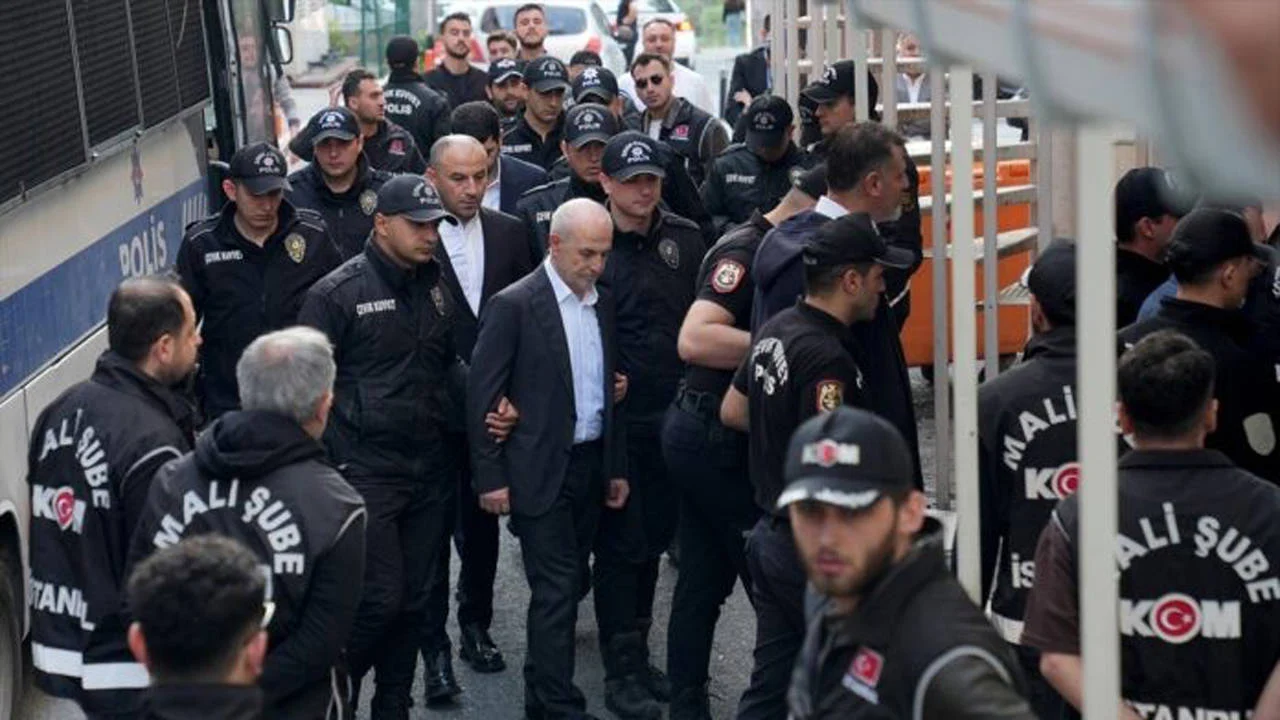 CHP’li belediyelere operasyonların bilançosu