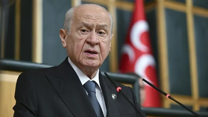 5 ay sonra ilk kez grup toplantısında