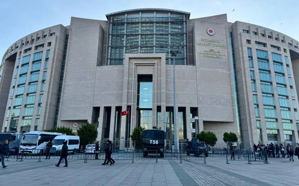 İmamoğlu ‘baskı, tehdit, şantaj’ demişti