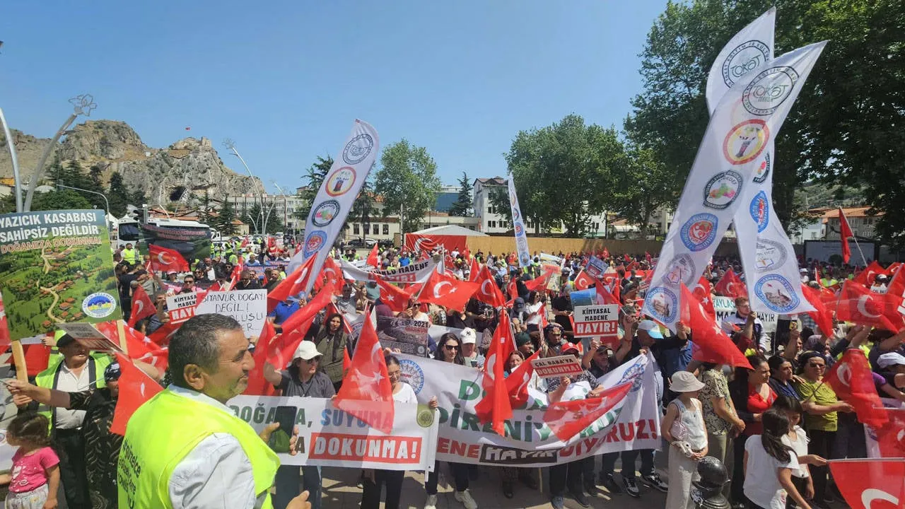 “Bu topraklar bizim”