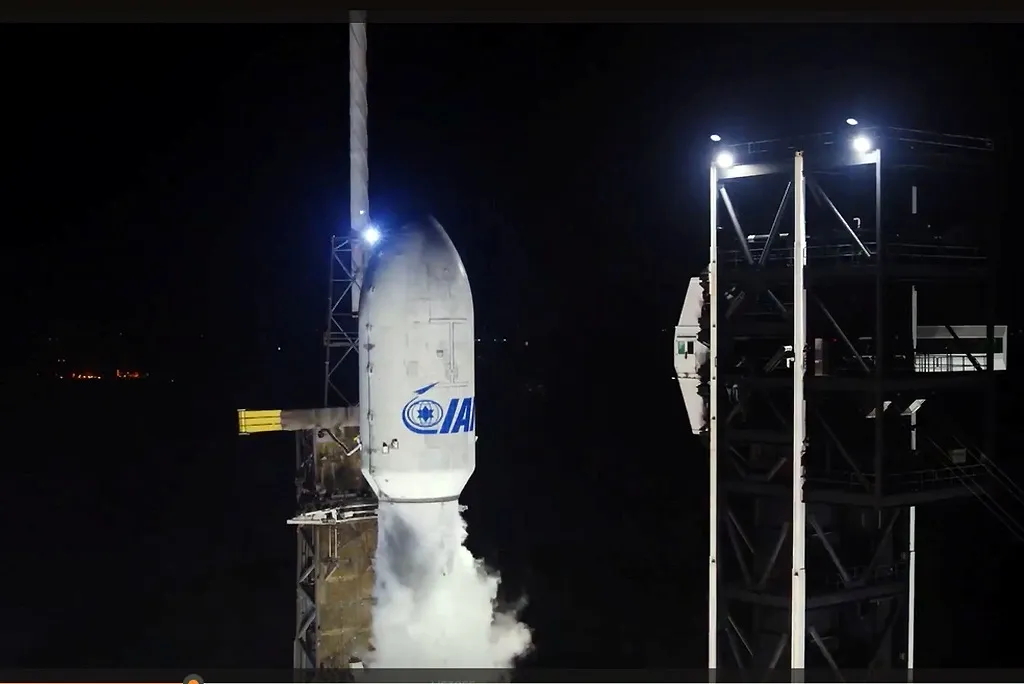 IAI-Dror-1-satellite_01