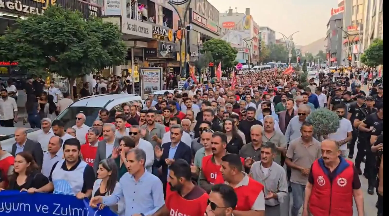 Van belediyesi kayyumu 223 işçiyi işten çıkardı
