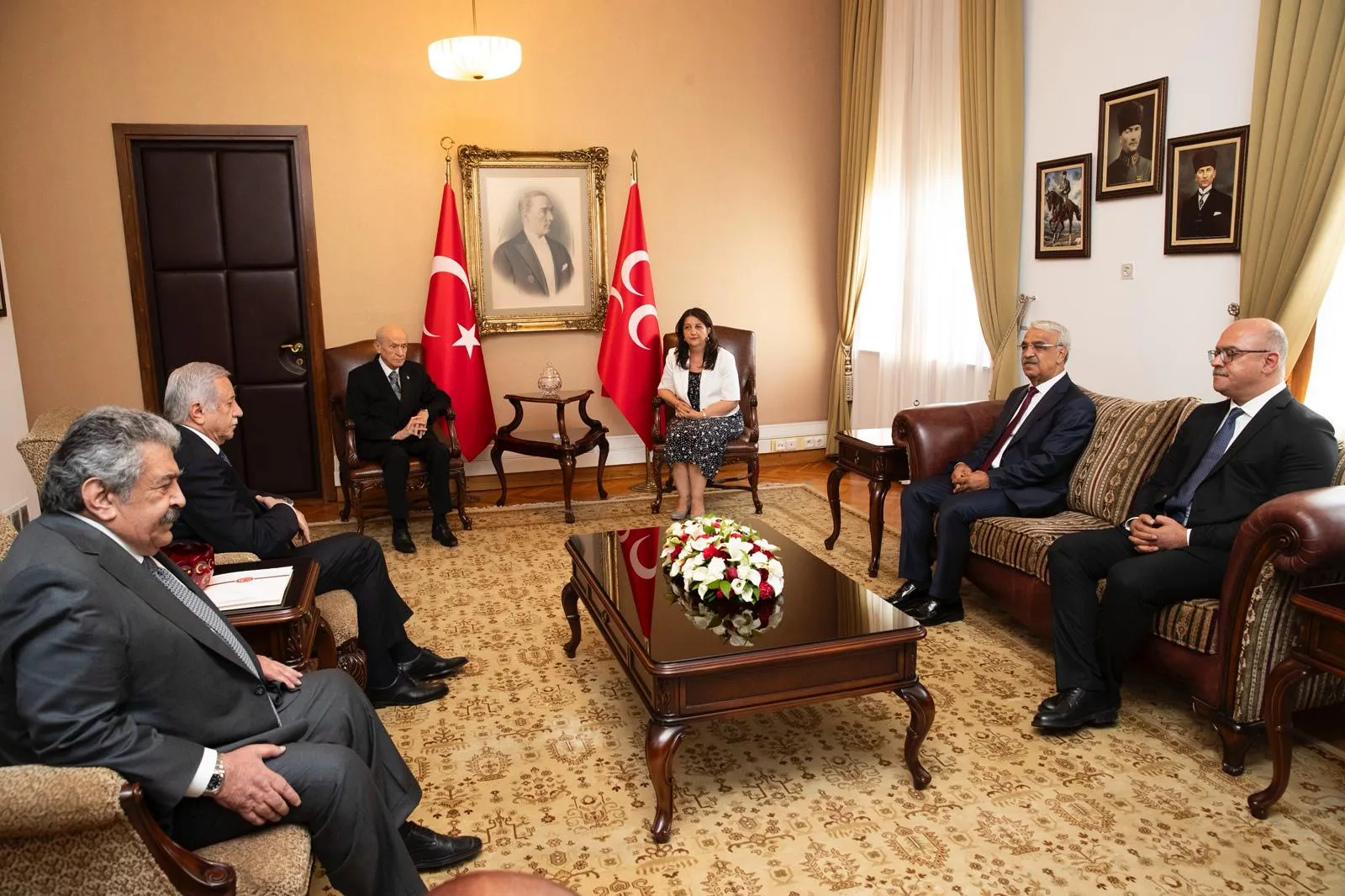 İmralı Heyeti-MHP görüşmesi