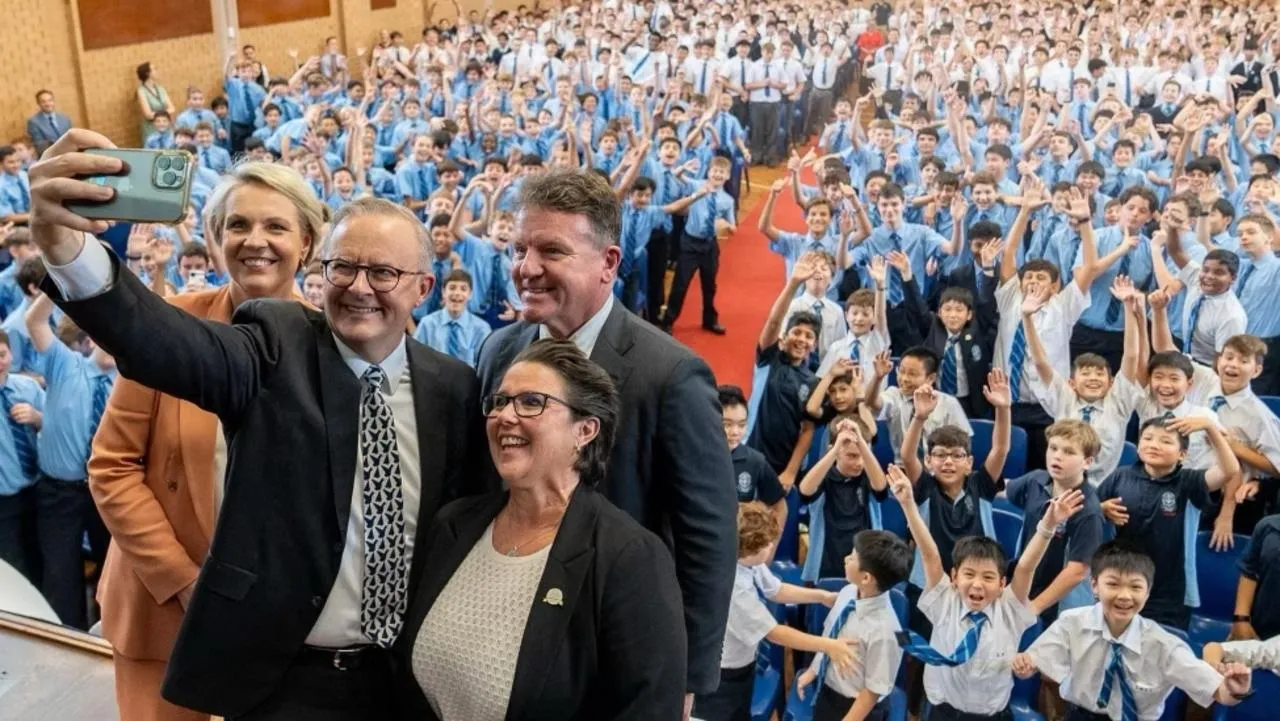 İşçi Partisi gençleri sandığa böyle çekmişti