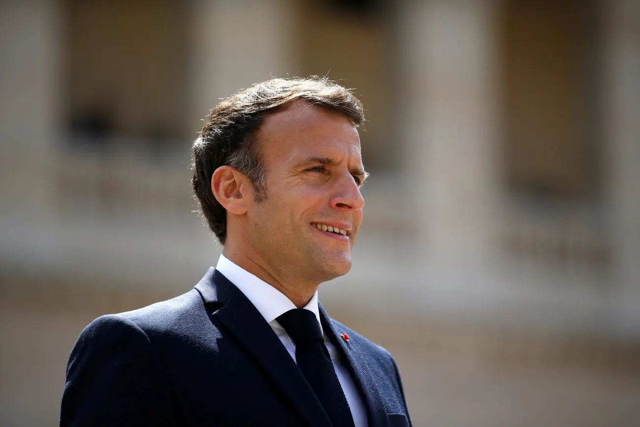 Macron duyurdu