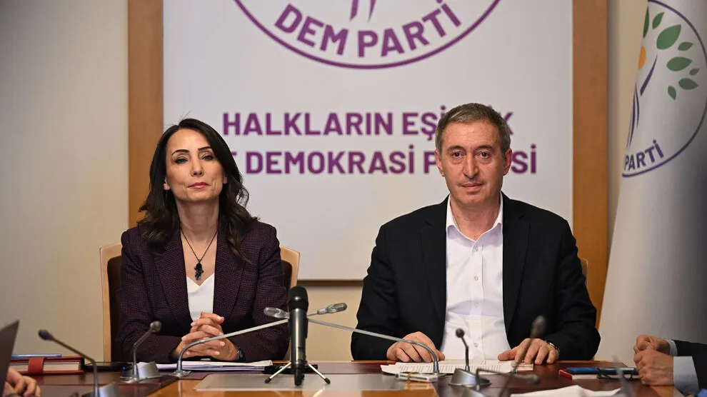 Gündem ‘Barış ve Demokratik Toplum Süreci’