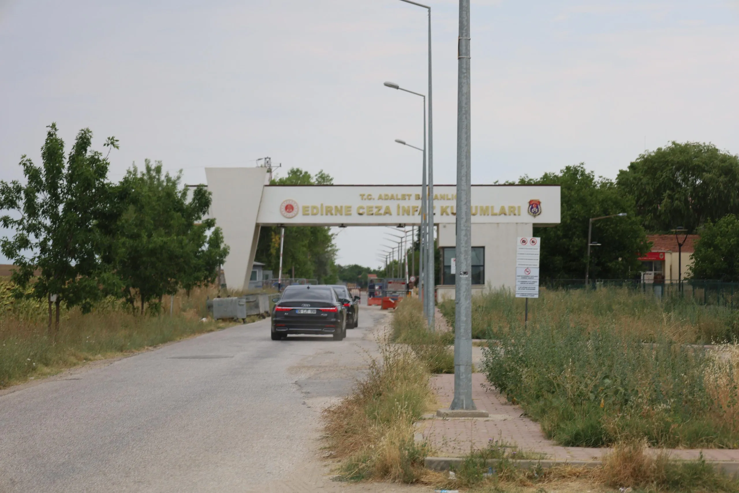 DEM Parti’den Edirne Cezaevi’ne ziyaret: AİHM kararlarına uyulsun