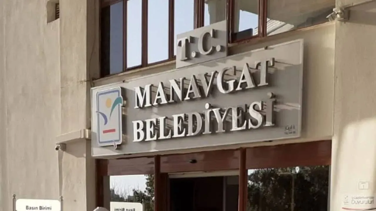 Manavgat Belediyesi’ne ‘rüşvet’ operasyonu