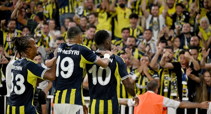 Fenerbahçe, Kadıköy’de farklı kazandı