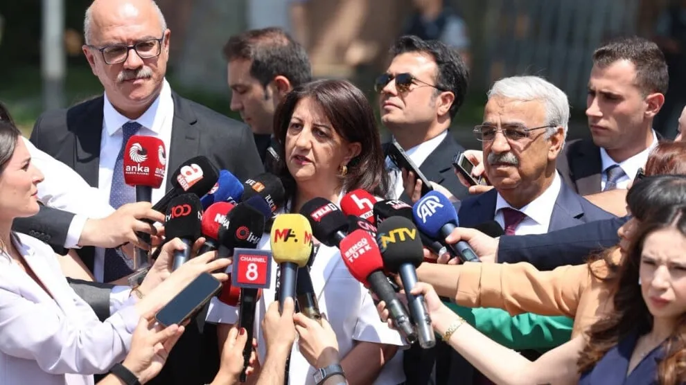 DEM Parti heyetinden İmralı ziyareti
