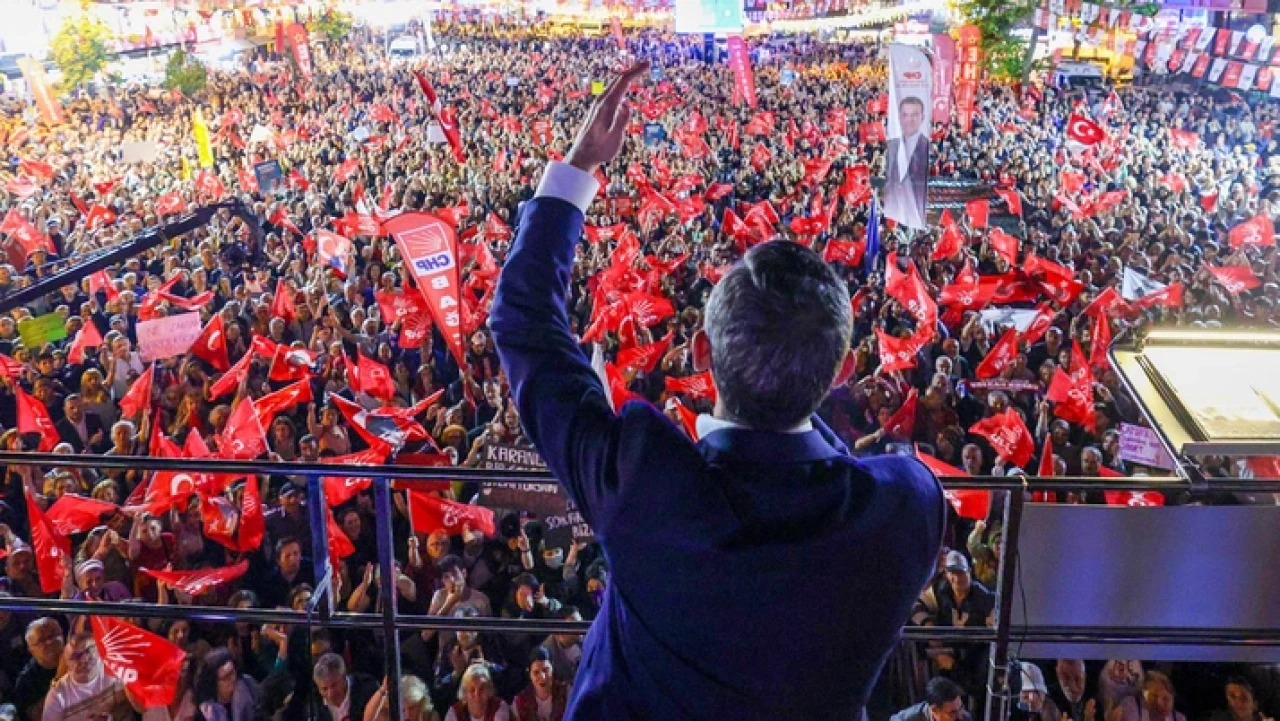 CHP’nin 50. mitingi Beyoğlu’ndaydı
