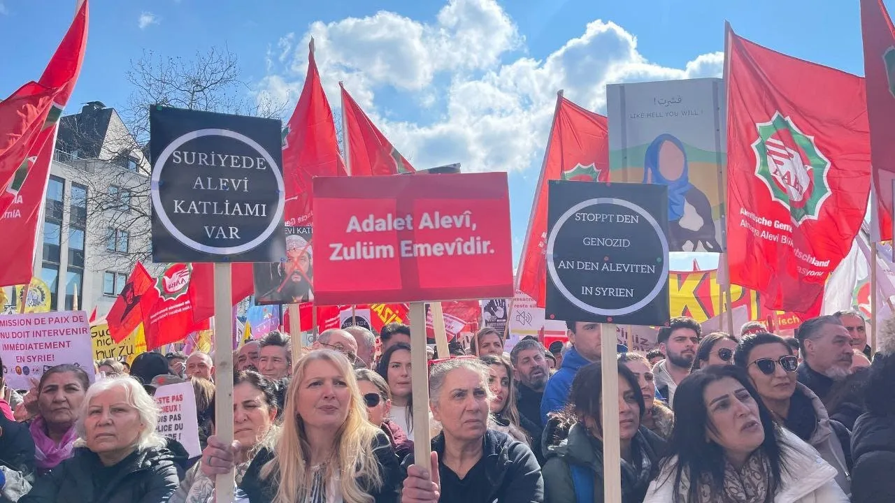 Geçici hükümetin cezaevlerinde tutuluyorlardı