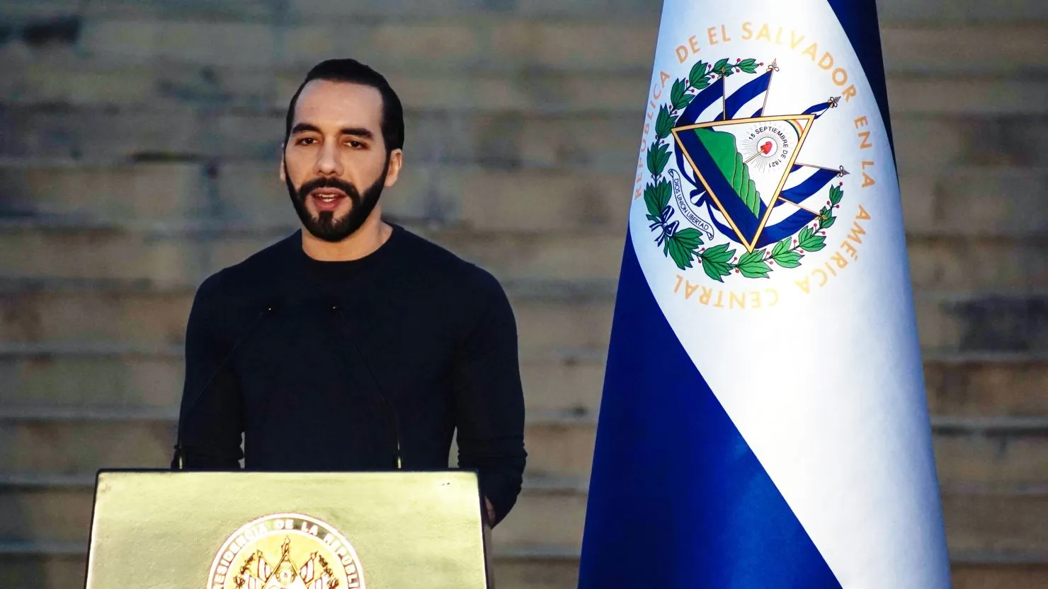 “El Salvador’da demokrasi öldü”