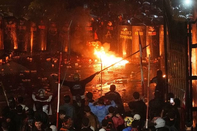 Büyük protestolara yol açmıştı