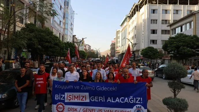Van’da 223 işçinin eylemi sürüyor