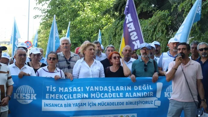 Hükümetten ‘ilk altı ay için yüzde 10 zam’ teklifi