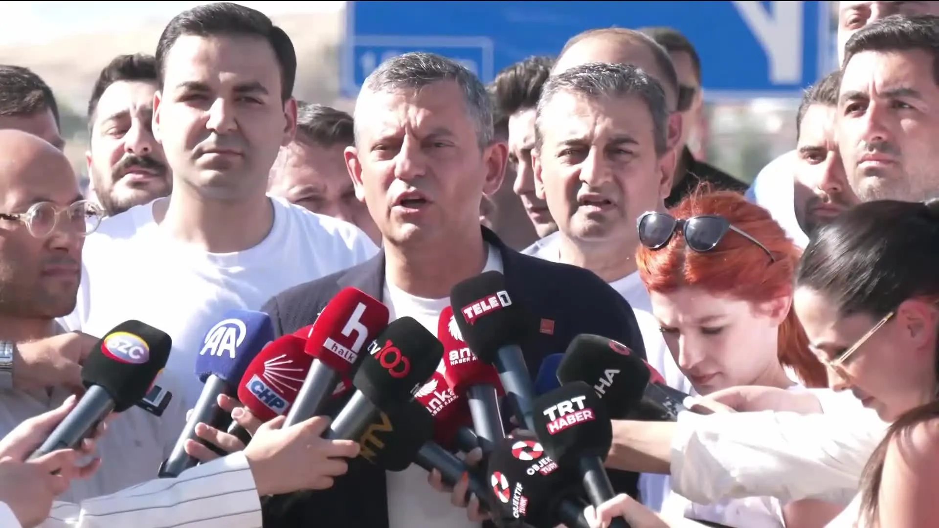 Bu kez Karalar’ın dosyasını sordu