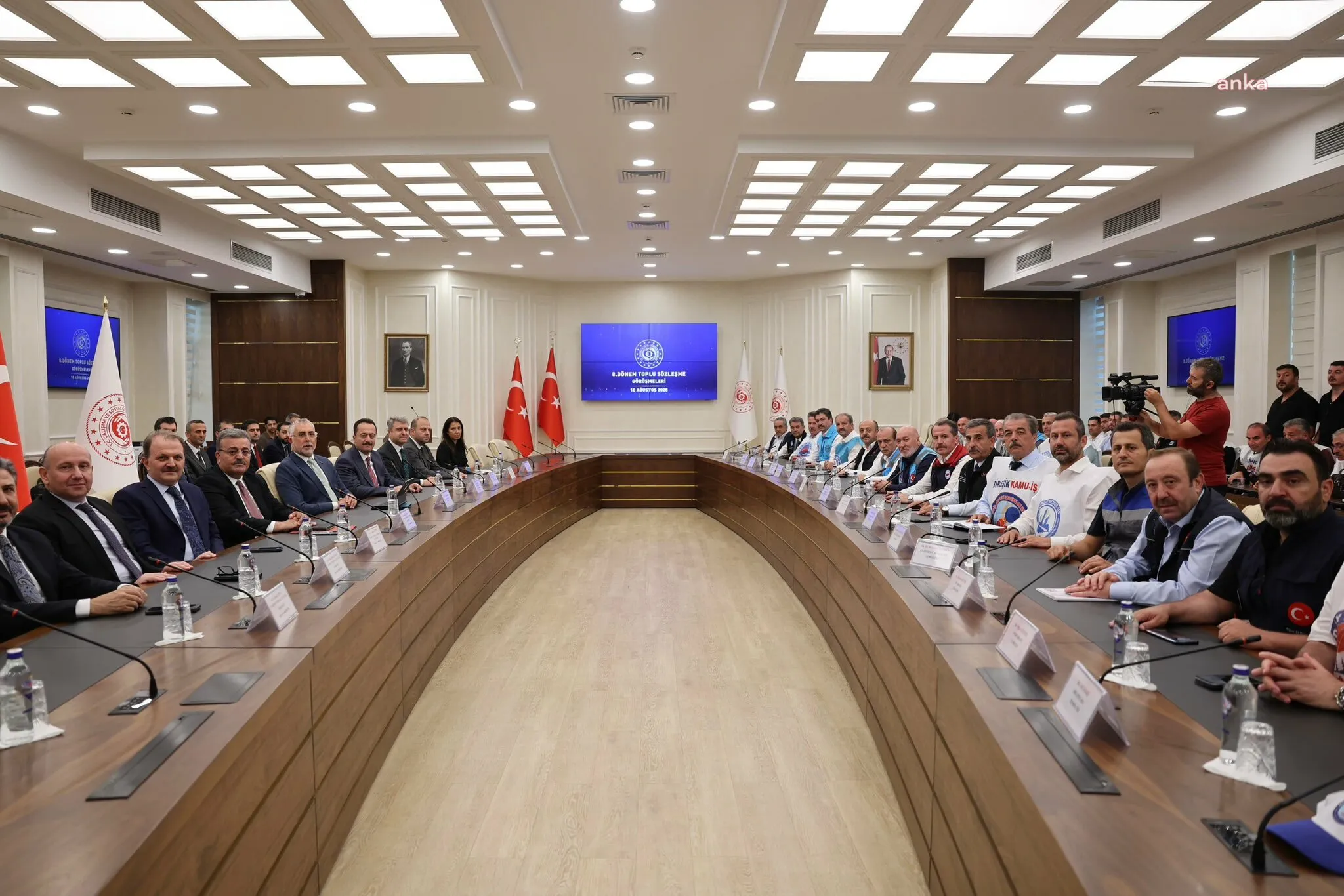 Memur zammı için ikinci teklifini tekrarladı