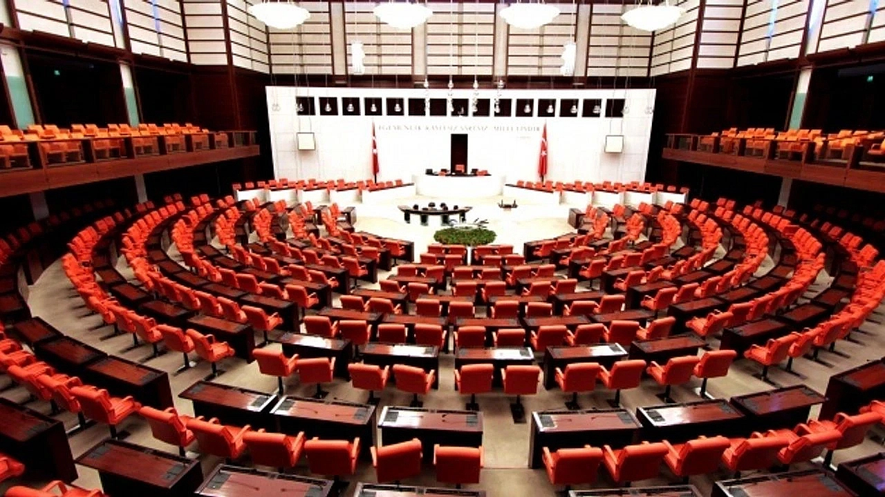 210 STK’den Meclis Komisyonu için çağrı