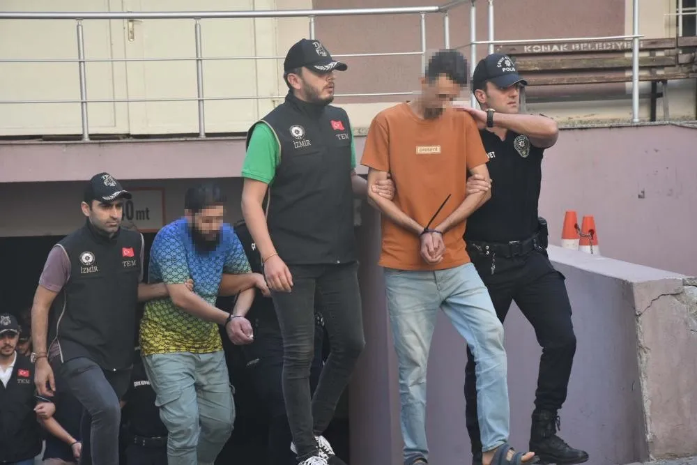 İzmir’de karakol saldırısına ilişkin 11 kişi adliyede