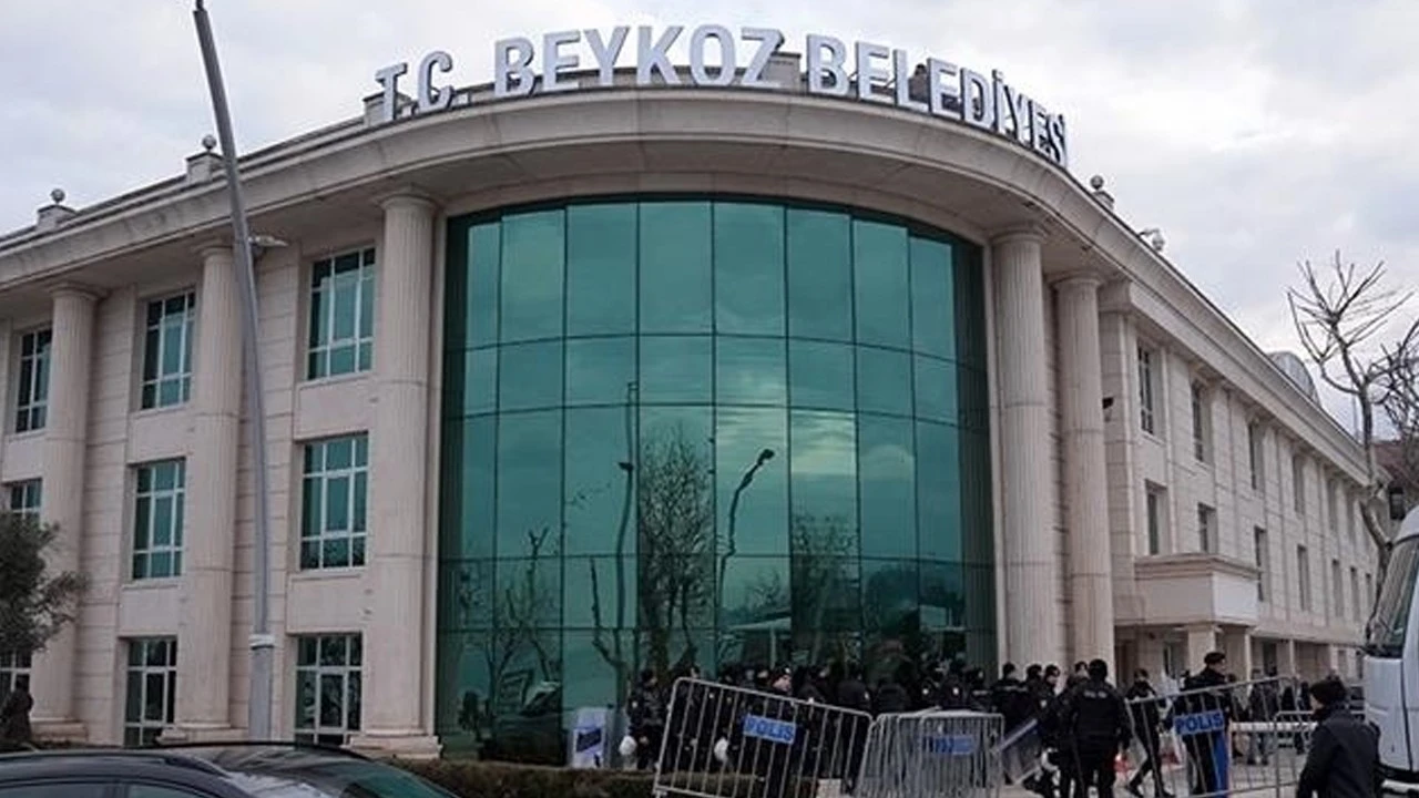 Beykoz’da peş peşe istifalar