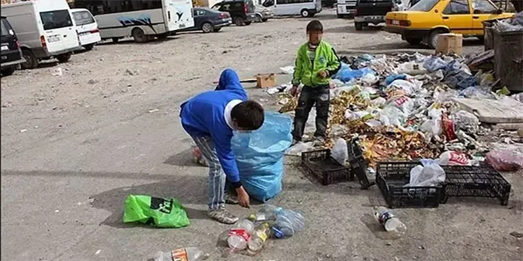 İlk ders zili karnımızda çalacak I