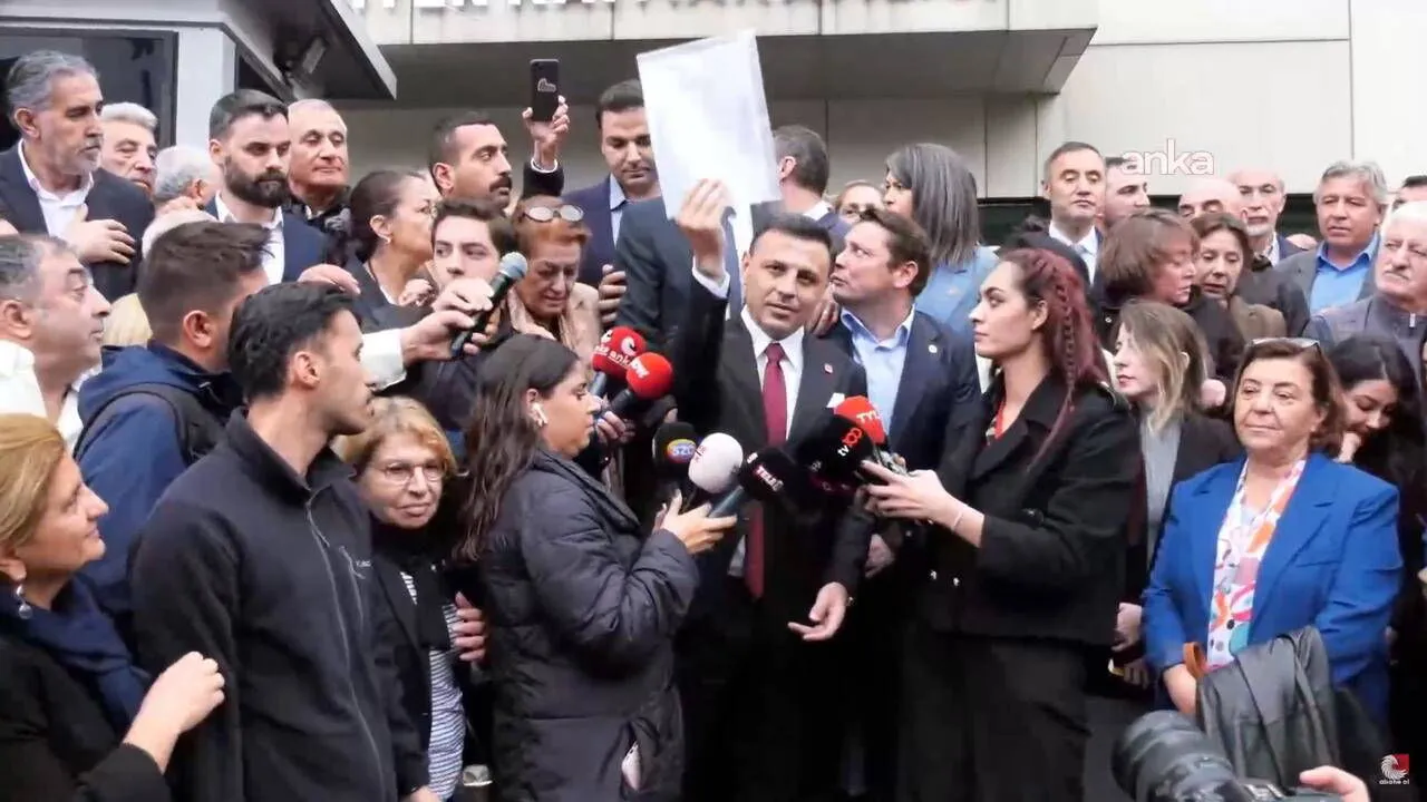 Kayyum Tekin hâlâ yerinde