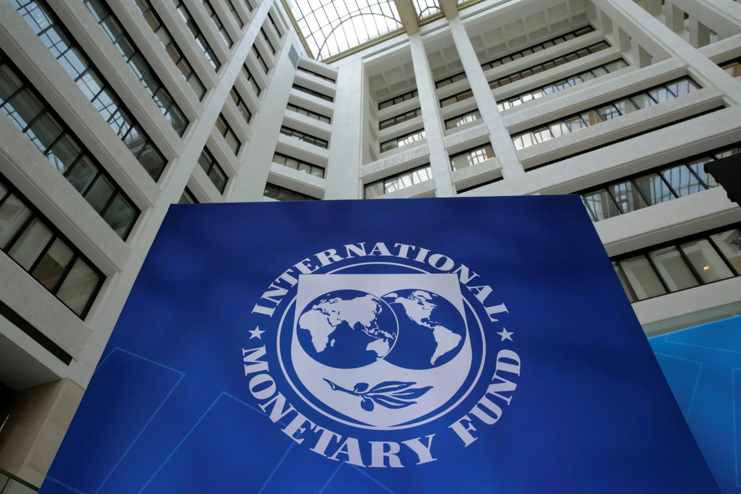 IMF uyardı: Kemerlerinizi bağlayın