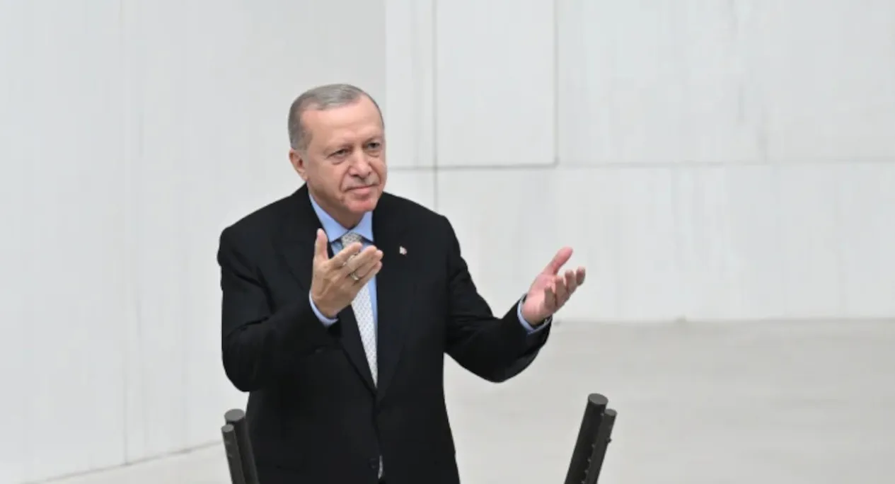 Meclis açıldı: CHP, TİP ve EMEP katılmadı