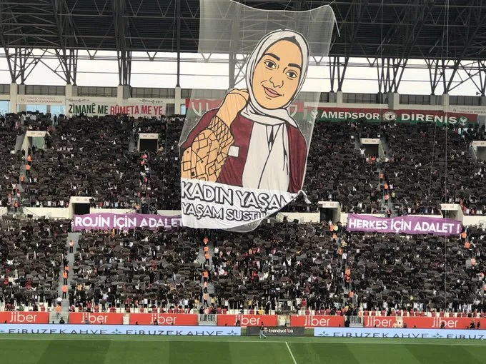 Tribünlerinden Rojin Kabaiş için adalet çağrısı