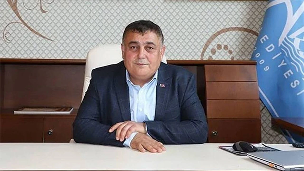 20 ayda 54 belediye başkanı