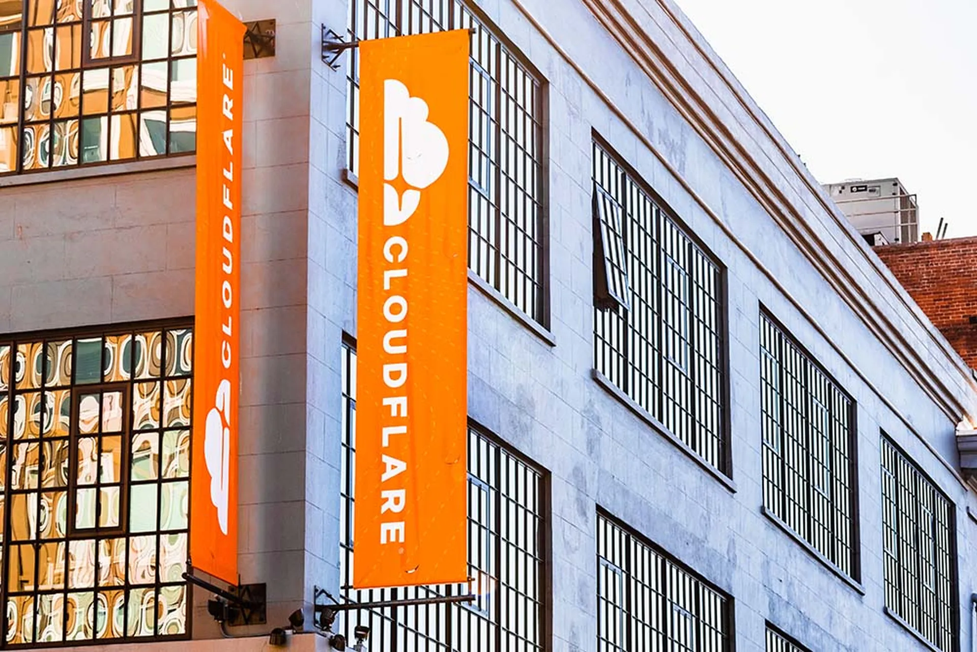 Cloudflare’daki arıza dünya genelinde erişimi vurdu