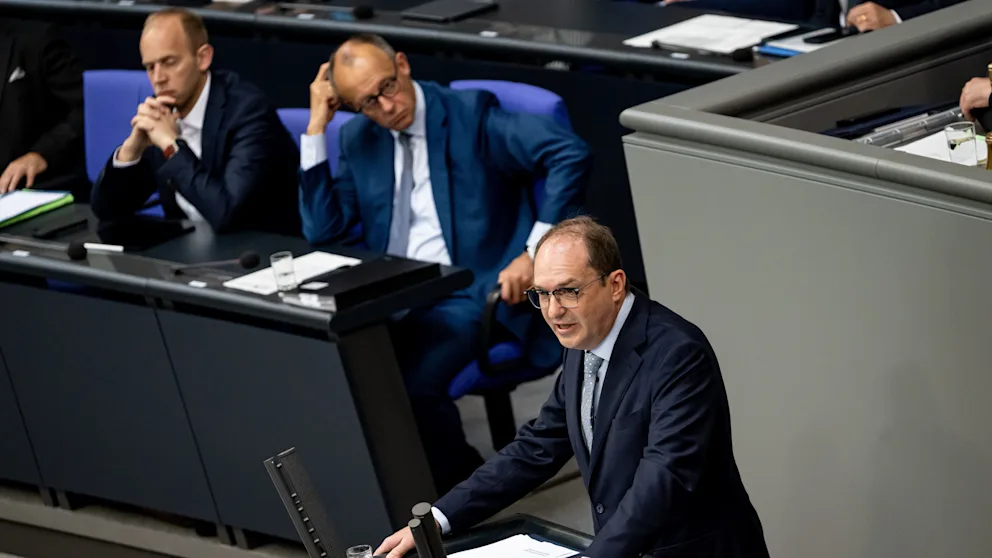 Almanya’nın göçmen karşıtı politikaları