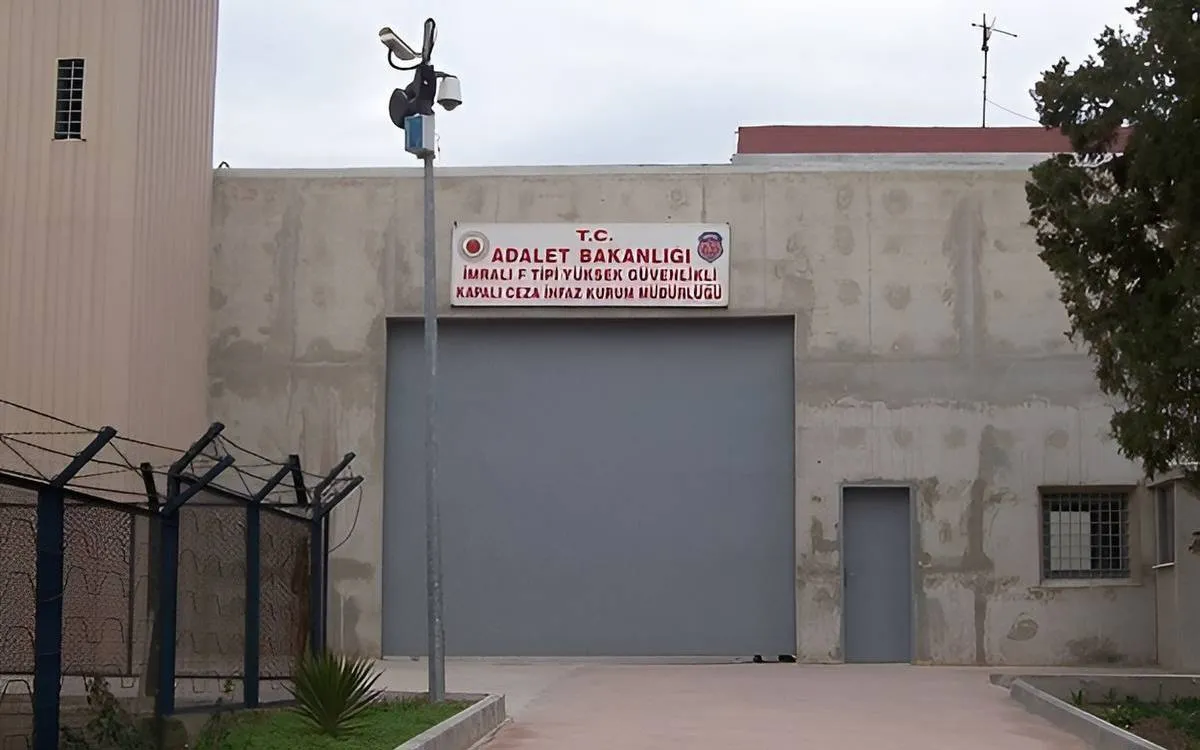 CHP’de İmralı ziyareti kararı MYK toplantısına kaldı l
