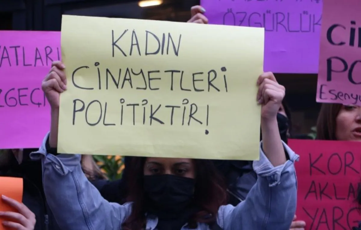 “Kadın cinayetleri politiktir” sloganı ‘suç’ sayıldı