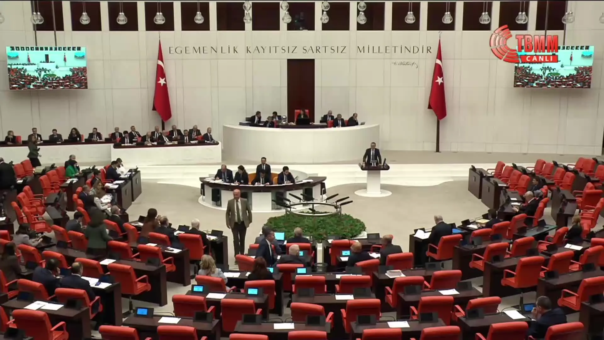 İçişleri Bakanı’na Rojin ve kayyum soruları