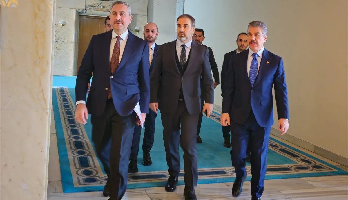 “Müstakil ve geçici bir kanun” önerisi l