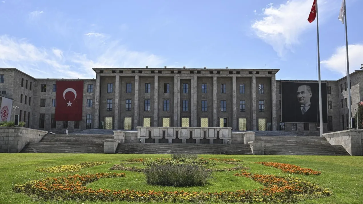 Bir kişi görevden alındı, soruşturma sürüyor