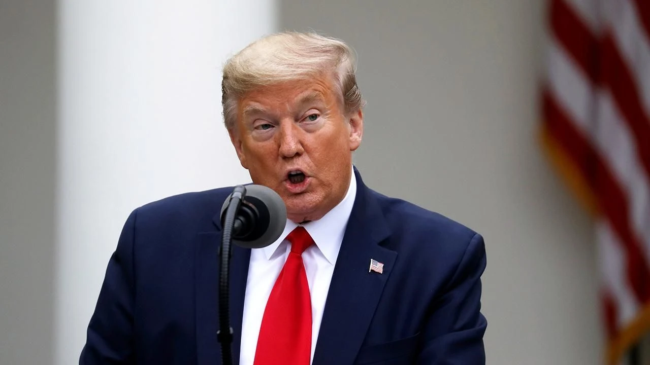 donald-trump-1476668-1