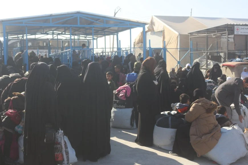 Hol Kampı: IŞİD’lilerin aileleri tutuluyor