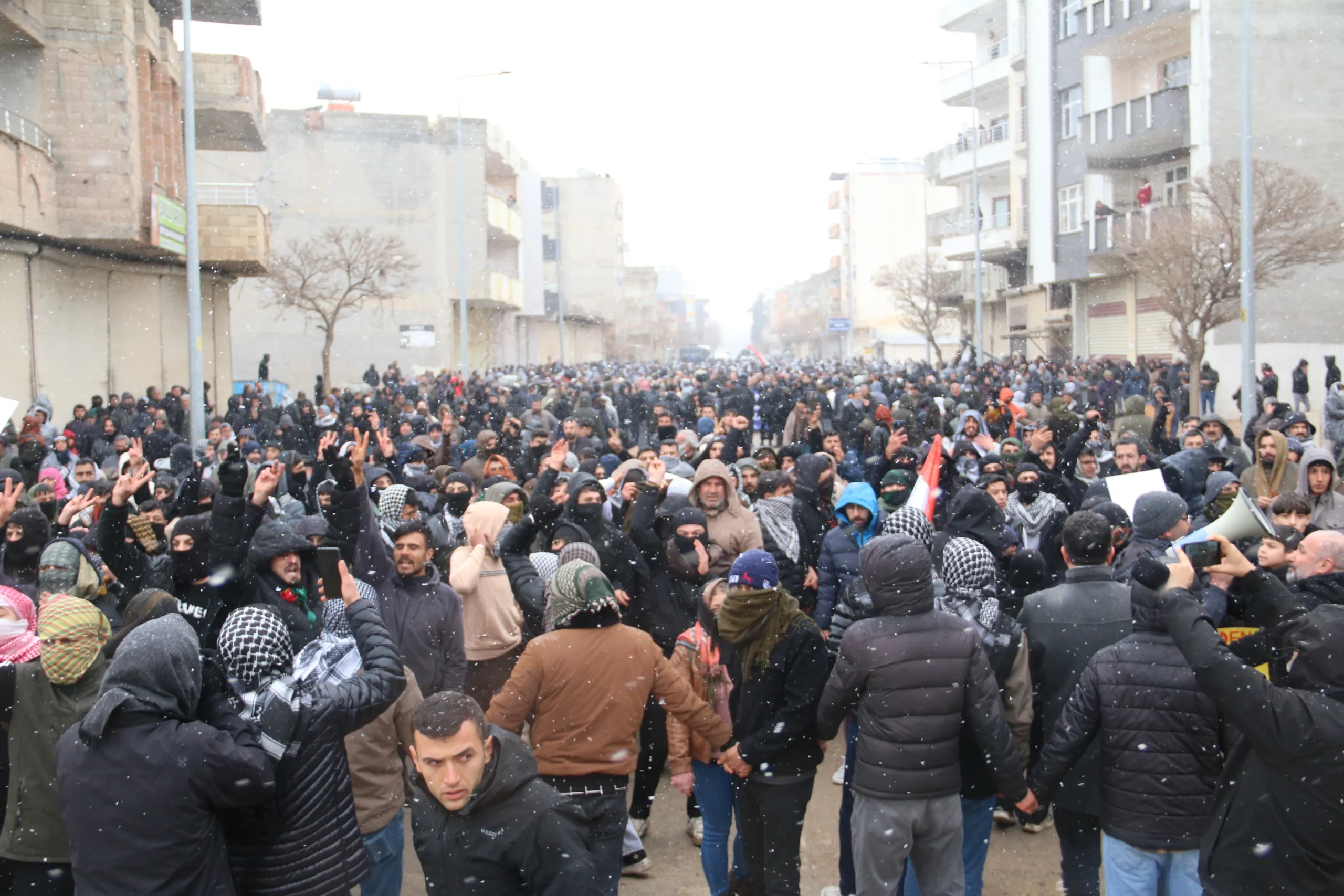 Birçok kentte protestolar