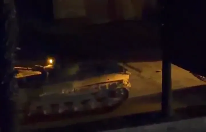Suriye geçici hükümeti güçleri yine saldırdı — Halep'teki Kürt mahallelerine top ve tank saldırısı: 1'i çocuk 4 sivil yaşamını yitirdi -YENİLENDİ görseli