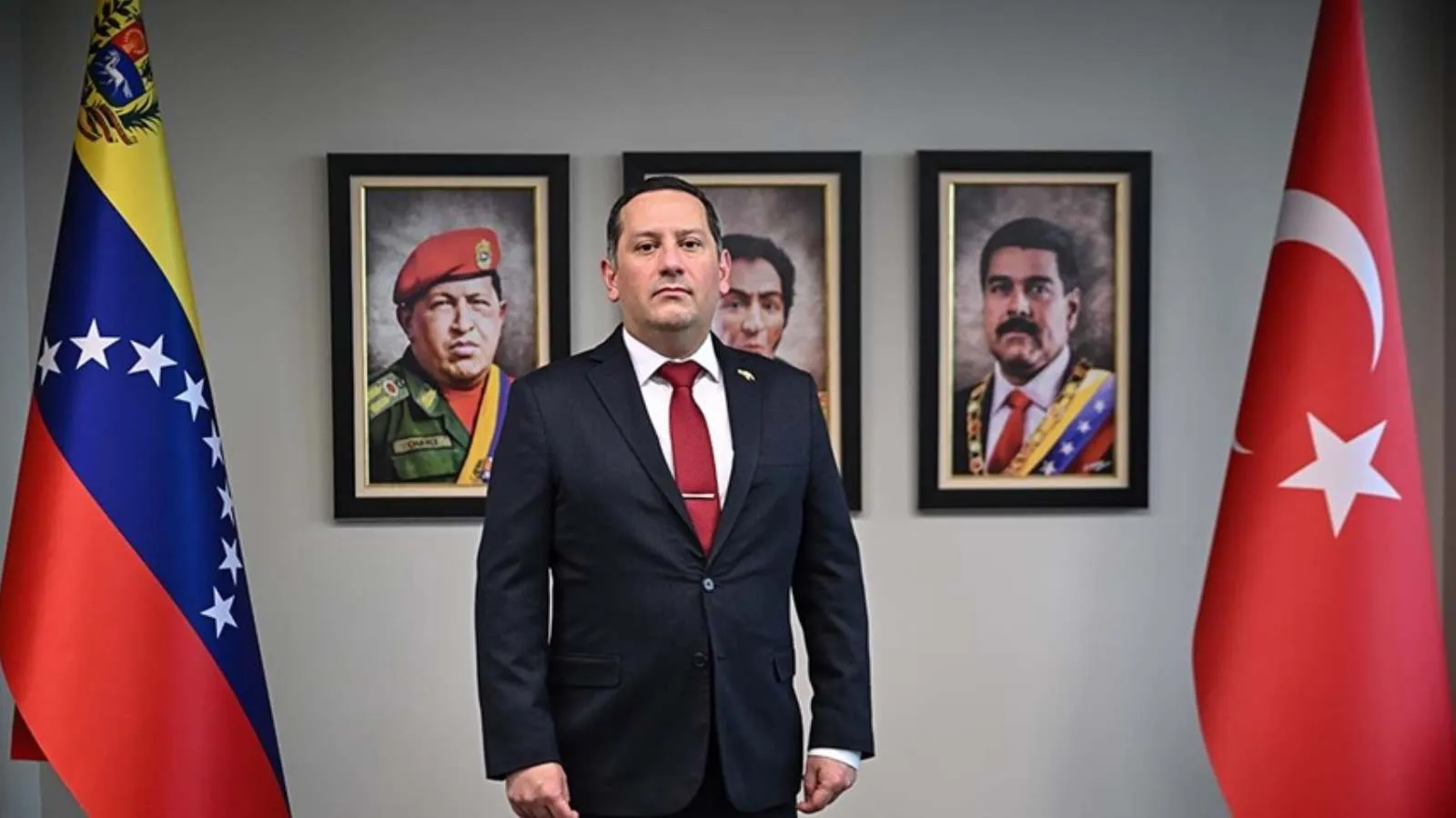 Venezuela Büyükelçisi’nden çağrı