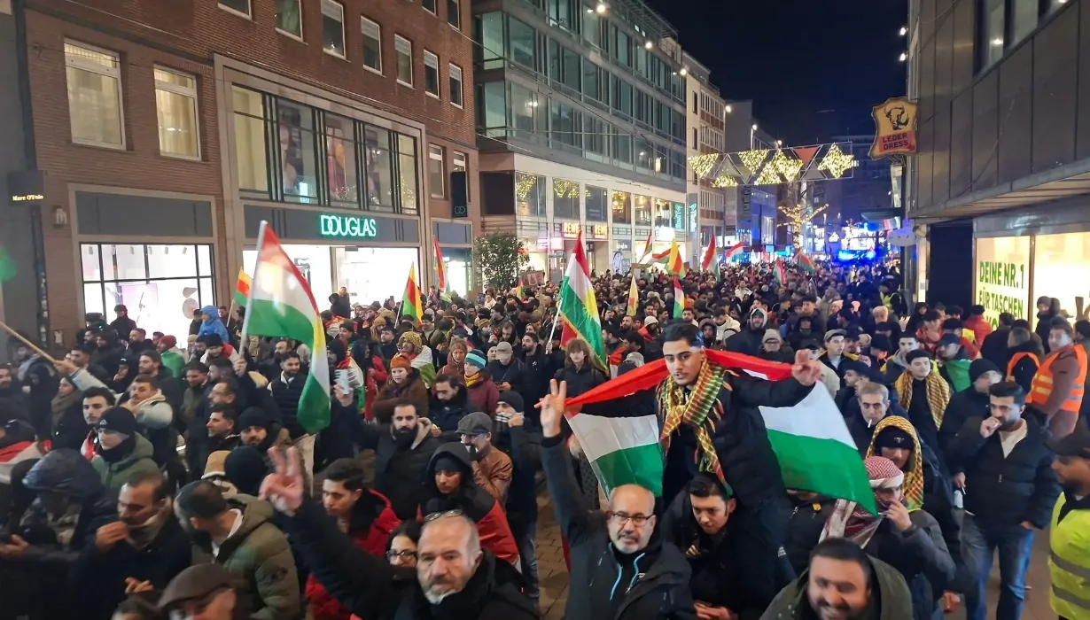 Avrupa’nın dört bir yanında Rojava eylemleri