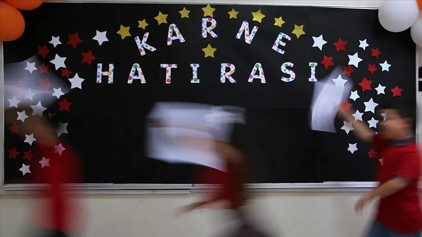Yarın karne günü l